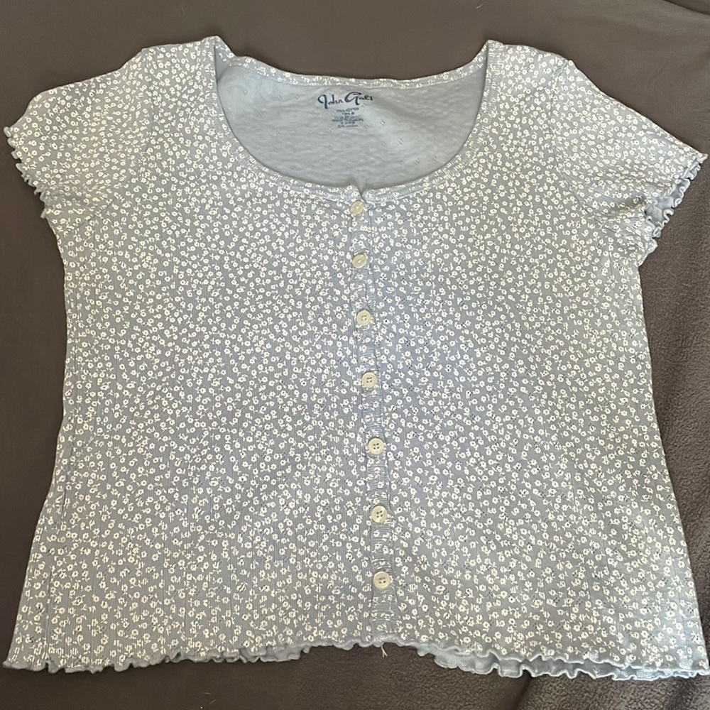 Brandy Melville Top 💙🦋